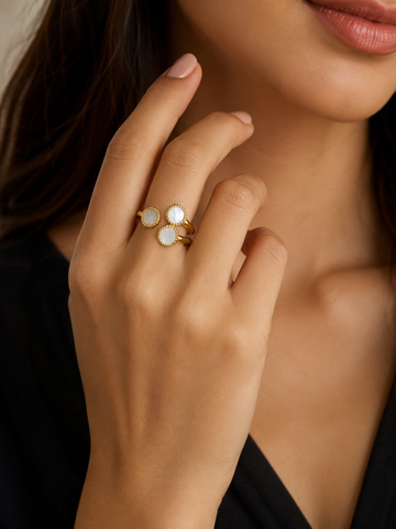 Elan Luxe Double Pearl Ring — White & Black