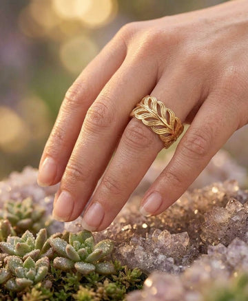 Luxury Gold Leaf Filigree Statement Band Ring