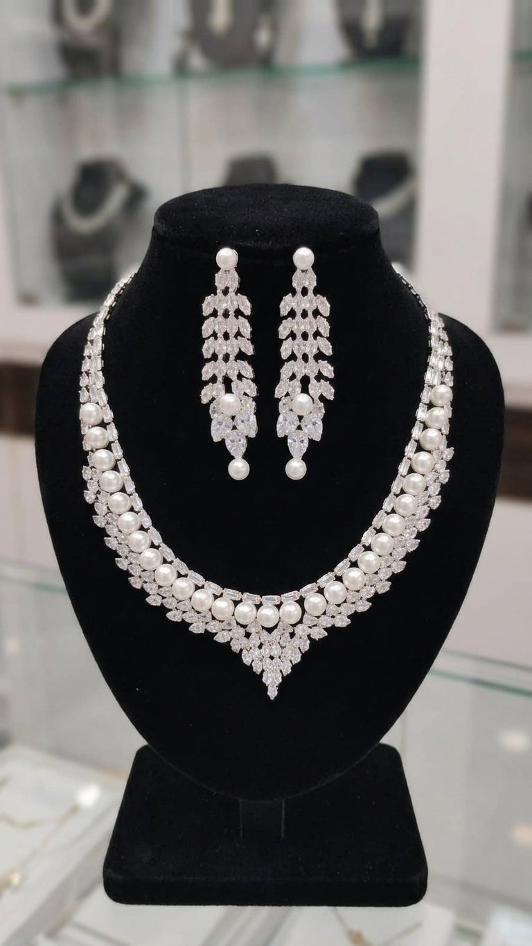 Royal Pearl & Cubic Zirconia V-Shape Bridal Jewelry Set