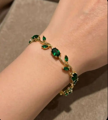 Emerald Tulip Bracelet